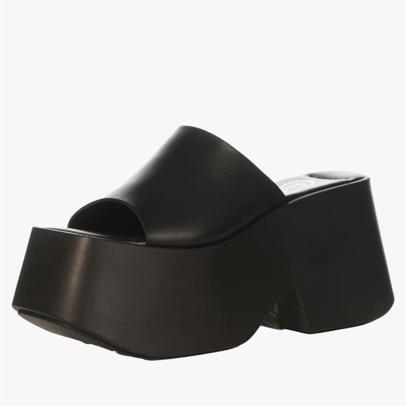 CANDIES Dana Platform Slide Sandal - Picture 6 of 7